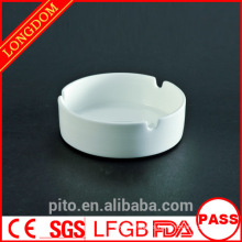 P &amp; T cerámica fábrica de porcelana cenicero blanco